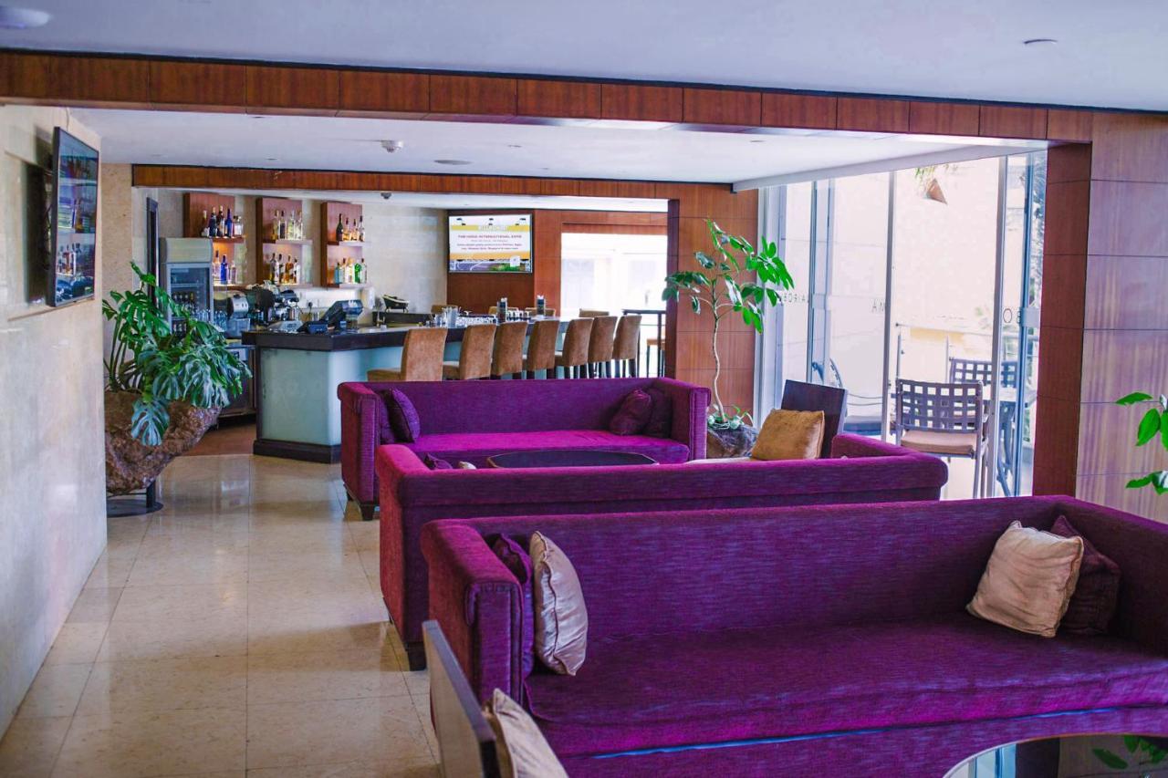 The Boma Nairobi Hotel Buitenkant foto The lounge at the airport