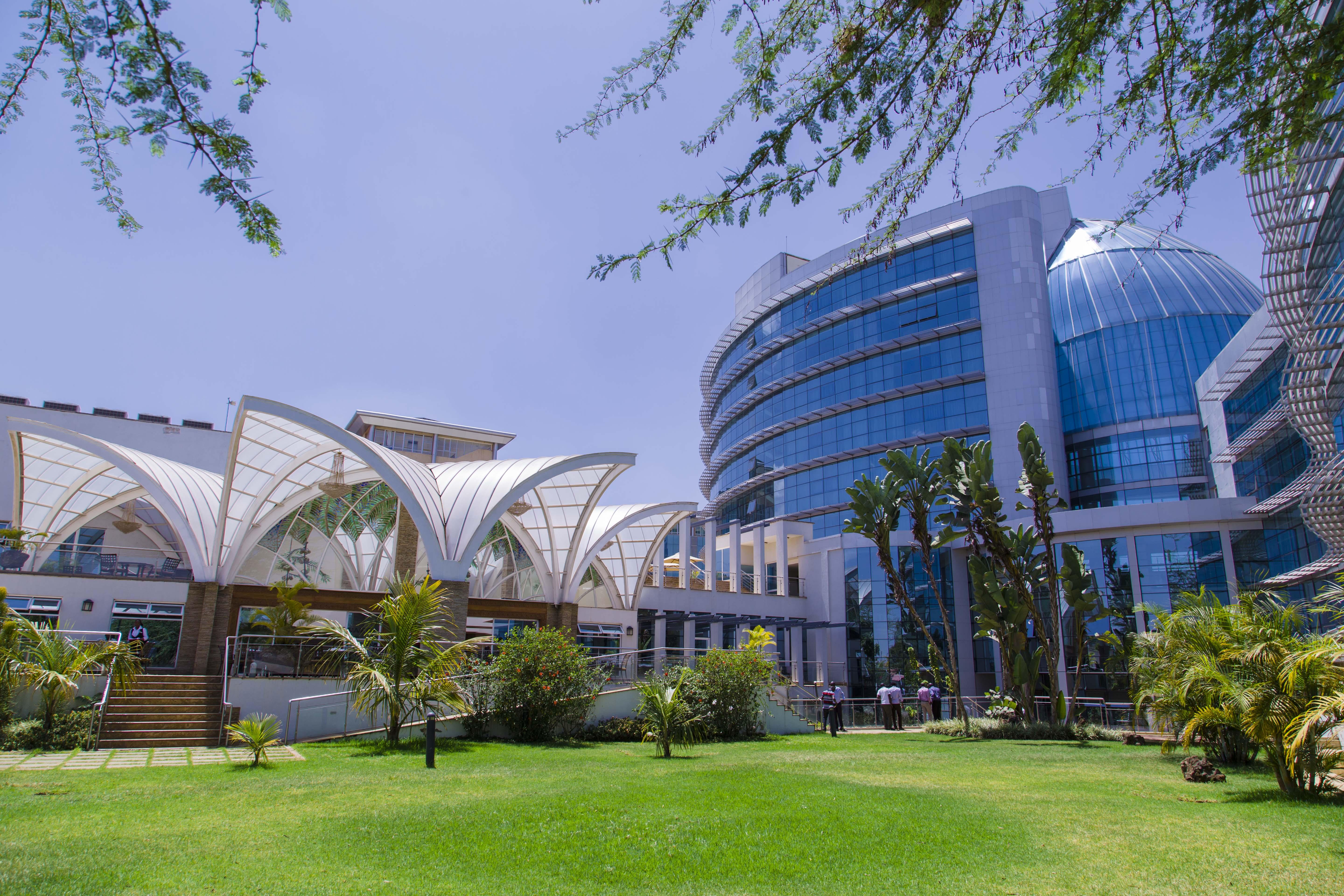 The Boma Nairobi Hotel Buitenkant foto University Campus