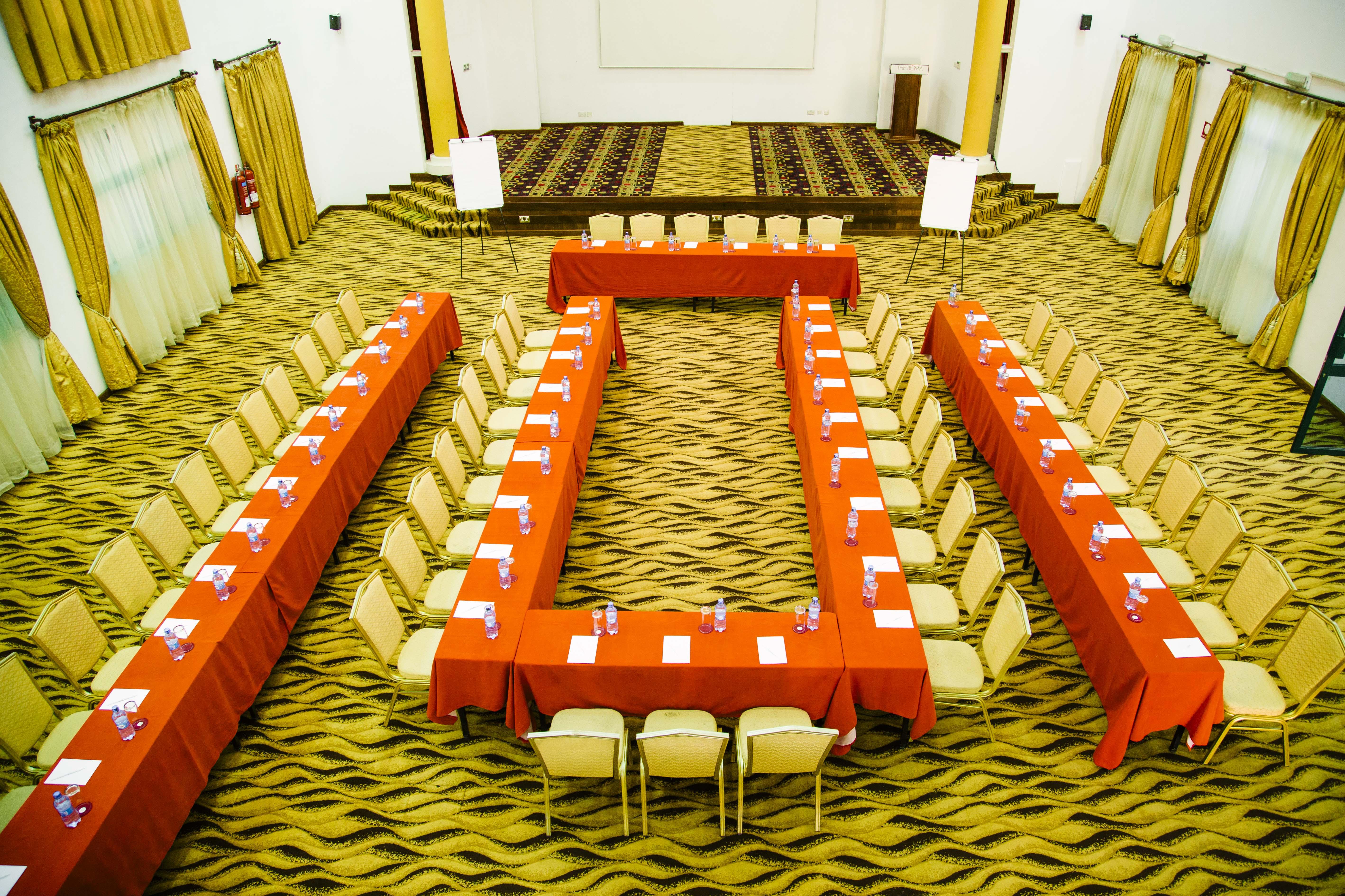 The Boma Nairobi Hotel Buitenkant foto U-shaped table layout