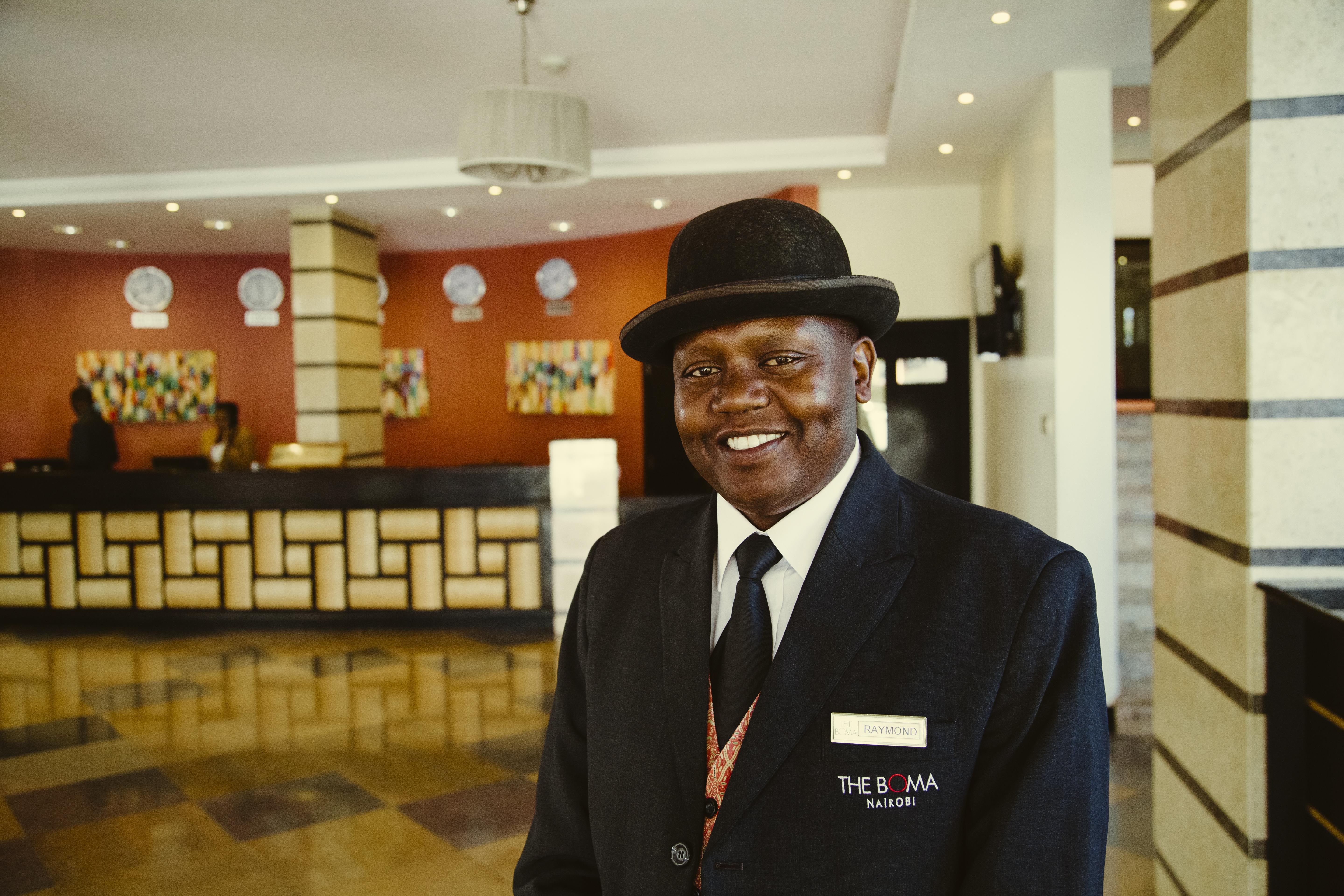 The Boma Nairobi Hotel Buitenkant foto A hotel concierge